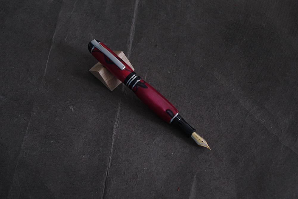 Stylo plume churchill 4